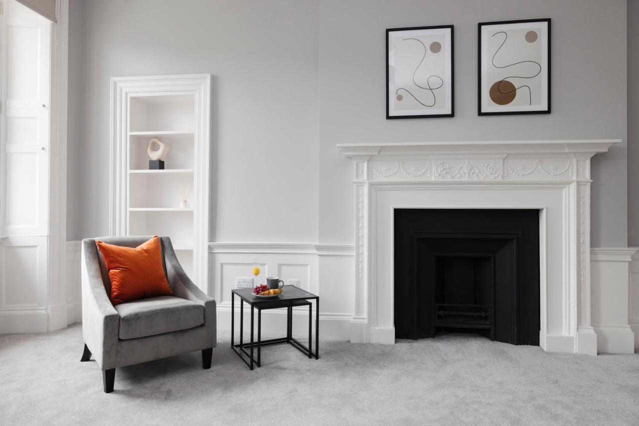 Joivy Luxurious Apt On Notable George Street Edinburgh Ngoại thất bức ảnh
