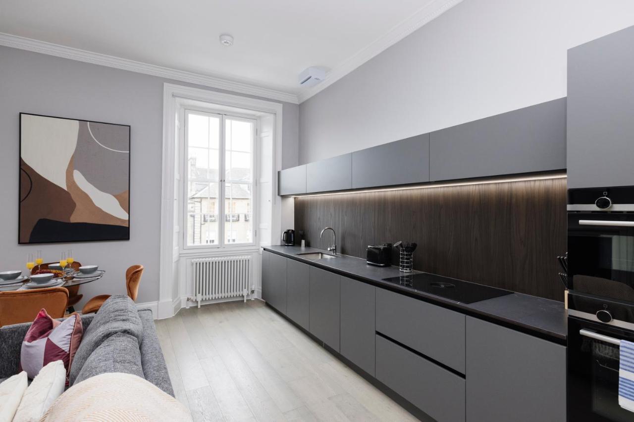 Joivy Luxurious Apt On Notable George Street Edinburgh Ngoại thất bức ảnh