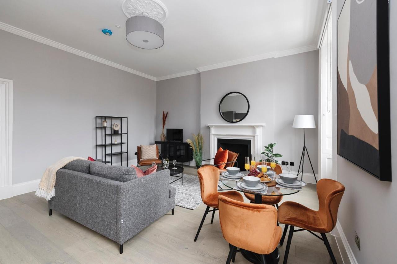 Joivy Luxurious Apt On Notable George Street Edinburgh Ngoại thất bức ảnh