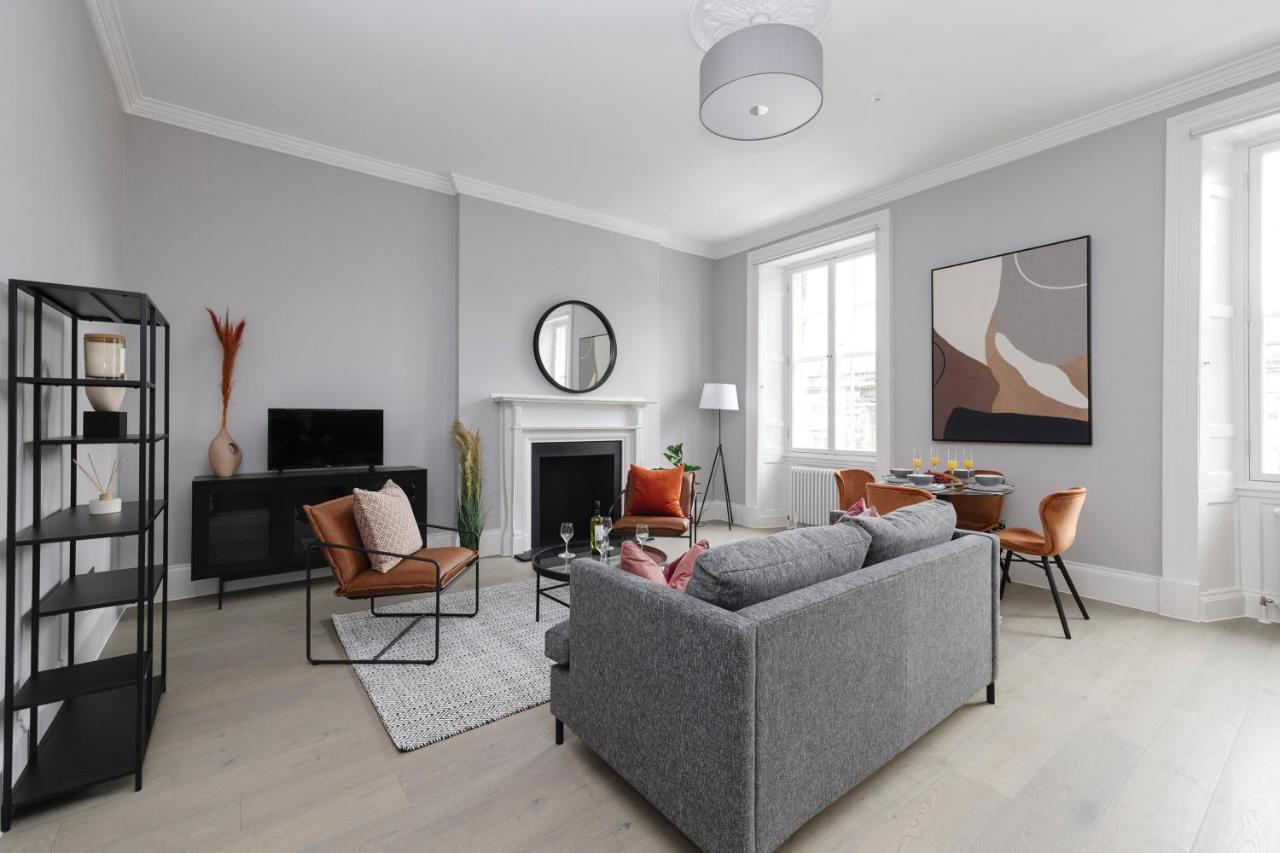 Joivy Luxurious Apt On Notable George Street Edinburgh Ngoại thất bức ảnh